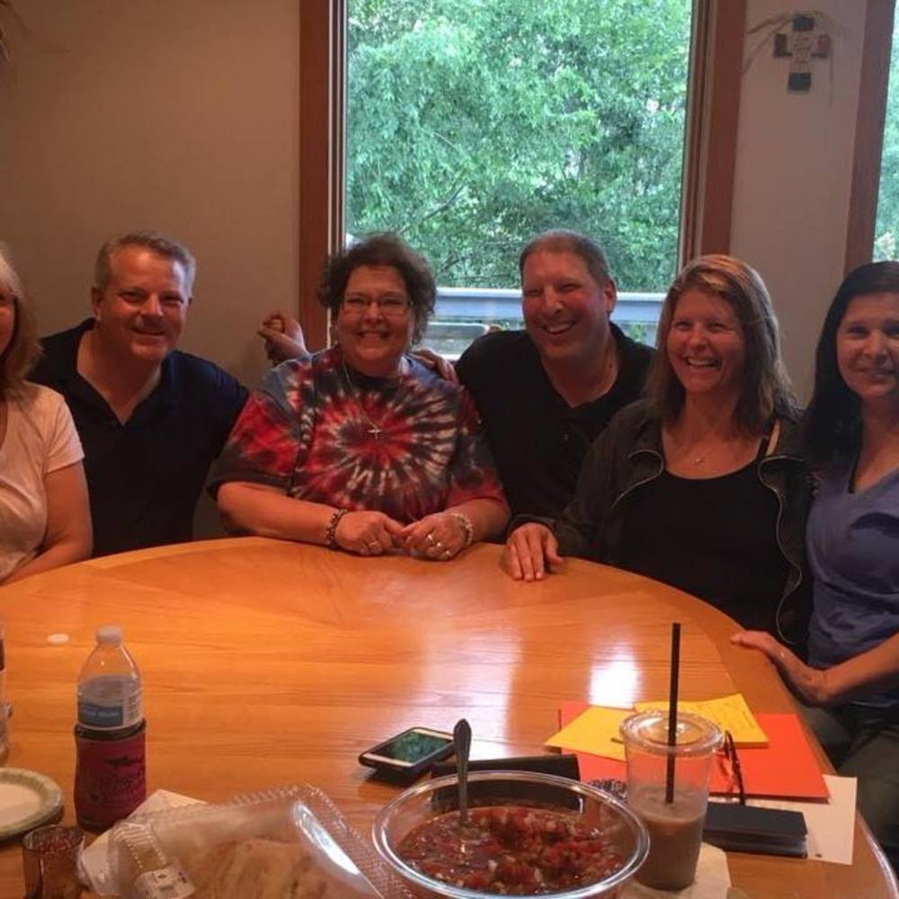 Meet your Posher, Laurie